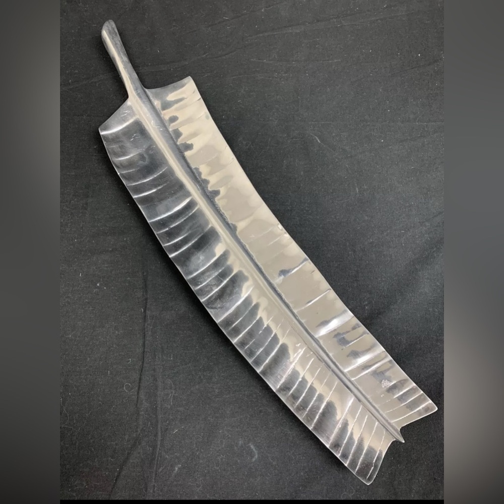 Metal Silver Tone Long Large Leaf Sushi Tray Table Decor